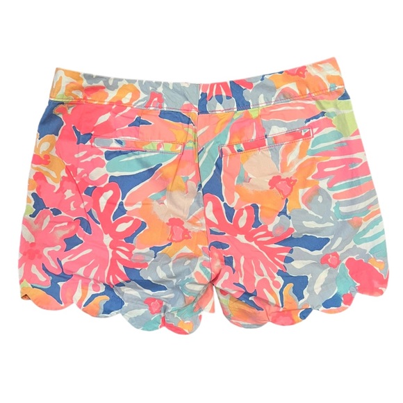 Lilly Pulitzer Buttercup Scallop Shorts - Size 0 - Picture 2 of 7
